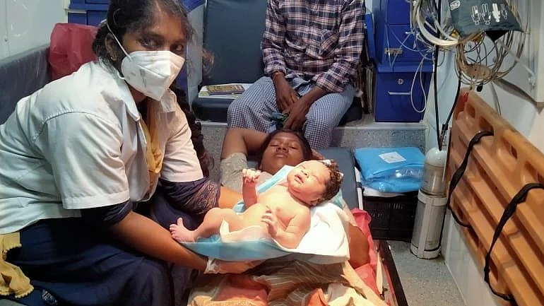 108 ஆம்புலன்ஸில் பிரசவம்