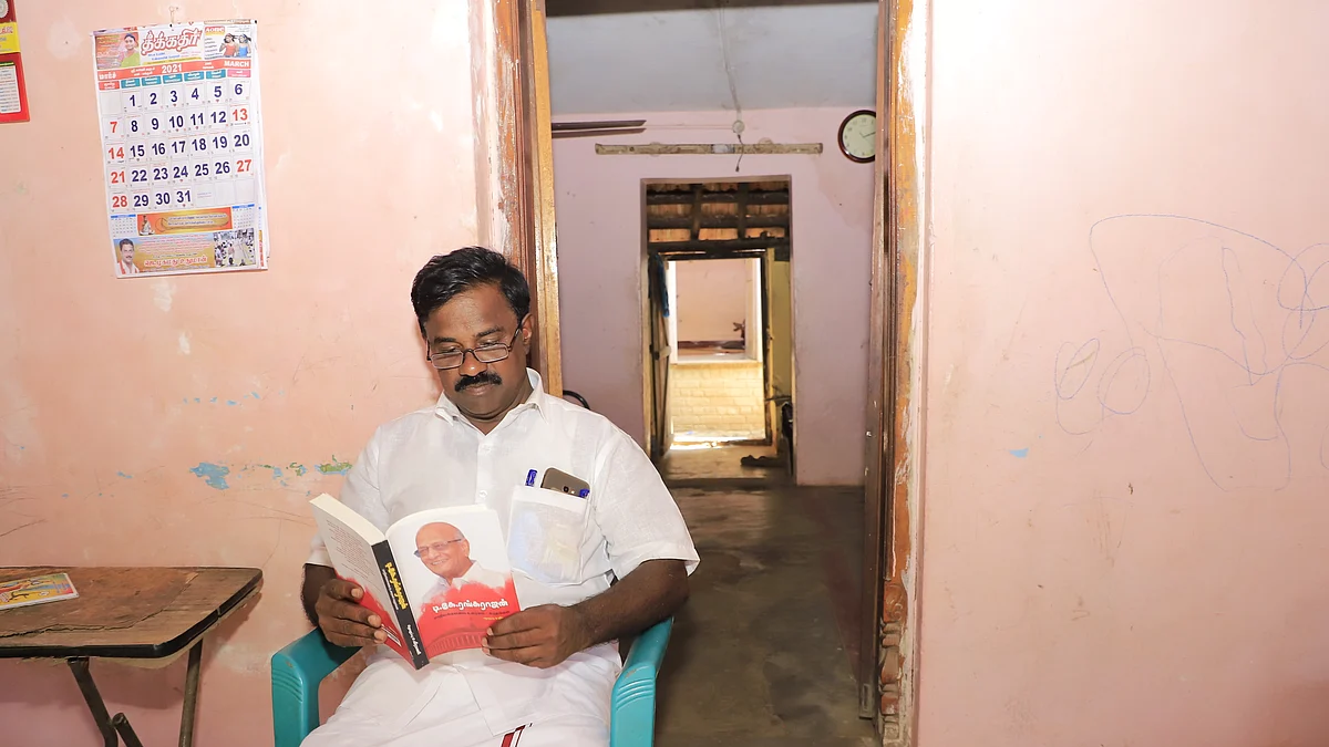 எம்.எல்.ஏ சின்னதுரை
