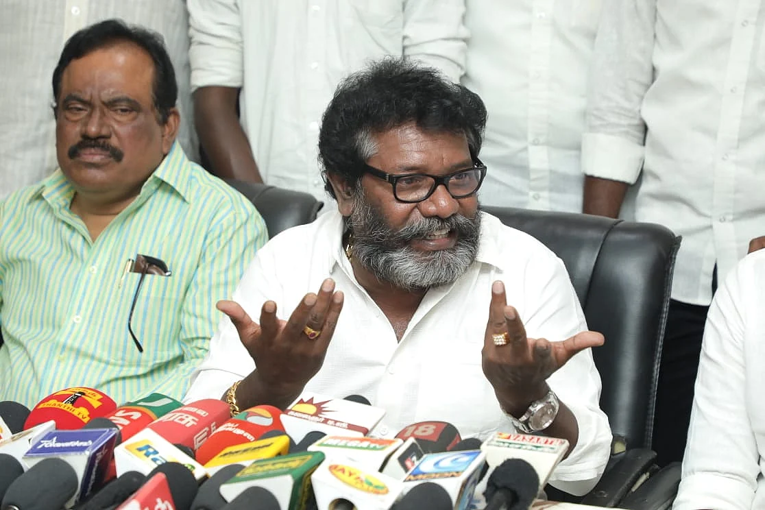 கருணாஸ்