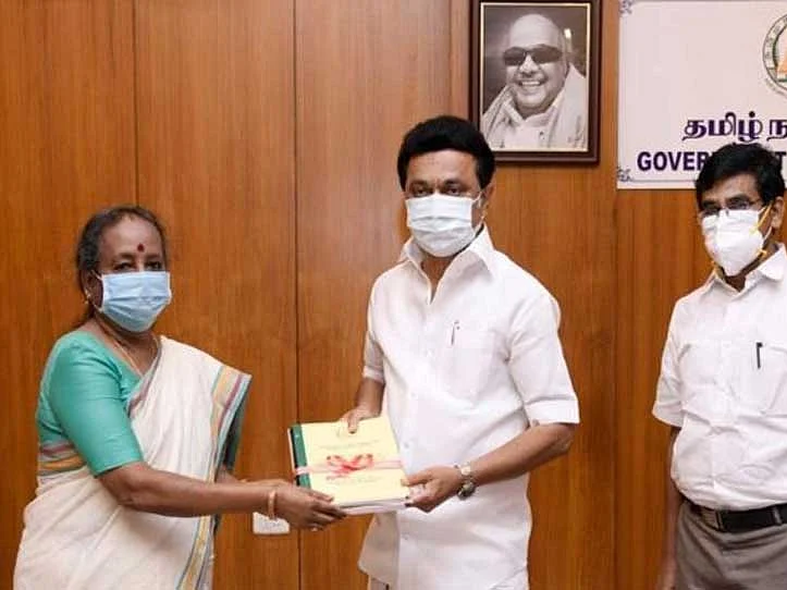 ஸ்டெர்லைட் துப்பாக்கிச்சூடு; விசாரணை ஆணையத்தின் இடைக்கால அறிக்கையை வெளியிட வலுக்கும் கோரிக்கை
