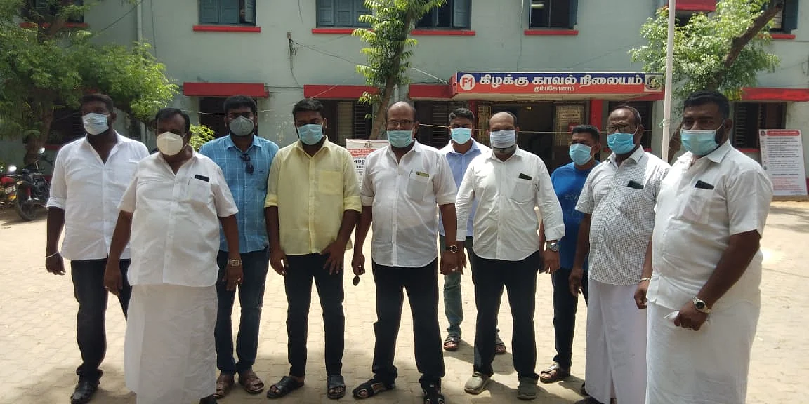 பாலியல் தொடர்பாக போலீஸில் புகார் அளித்தவர்கள்