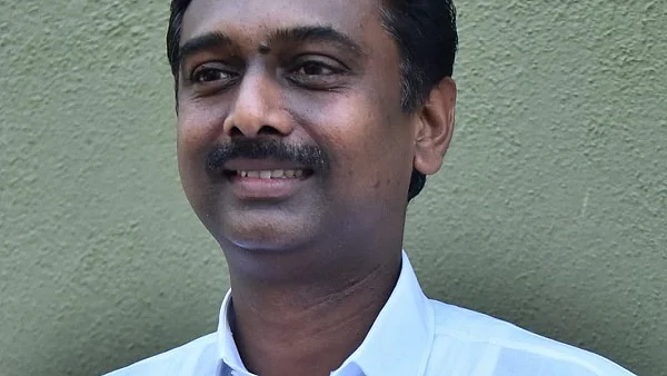 அதிமுக வேட்பாளர் ஜெரால்ட்