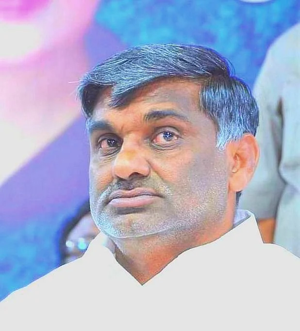 முன்னாள் அமைச்சர் கே.சி.வீரமணி