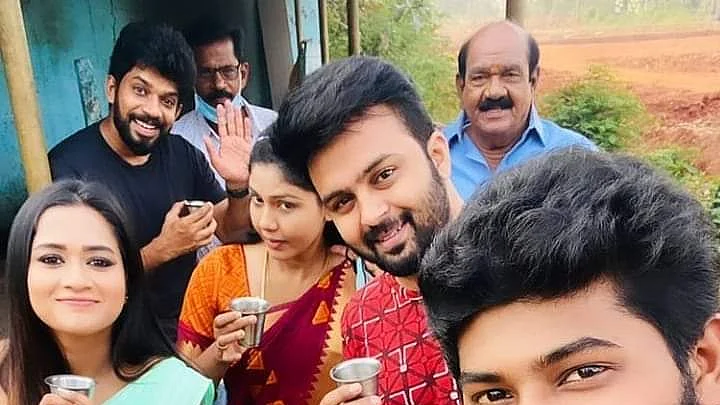 'பாண்டியன் ஸ்டோர்ஸ்' சீரியல்