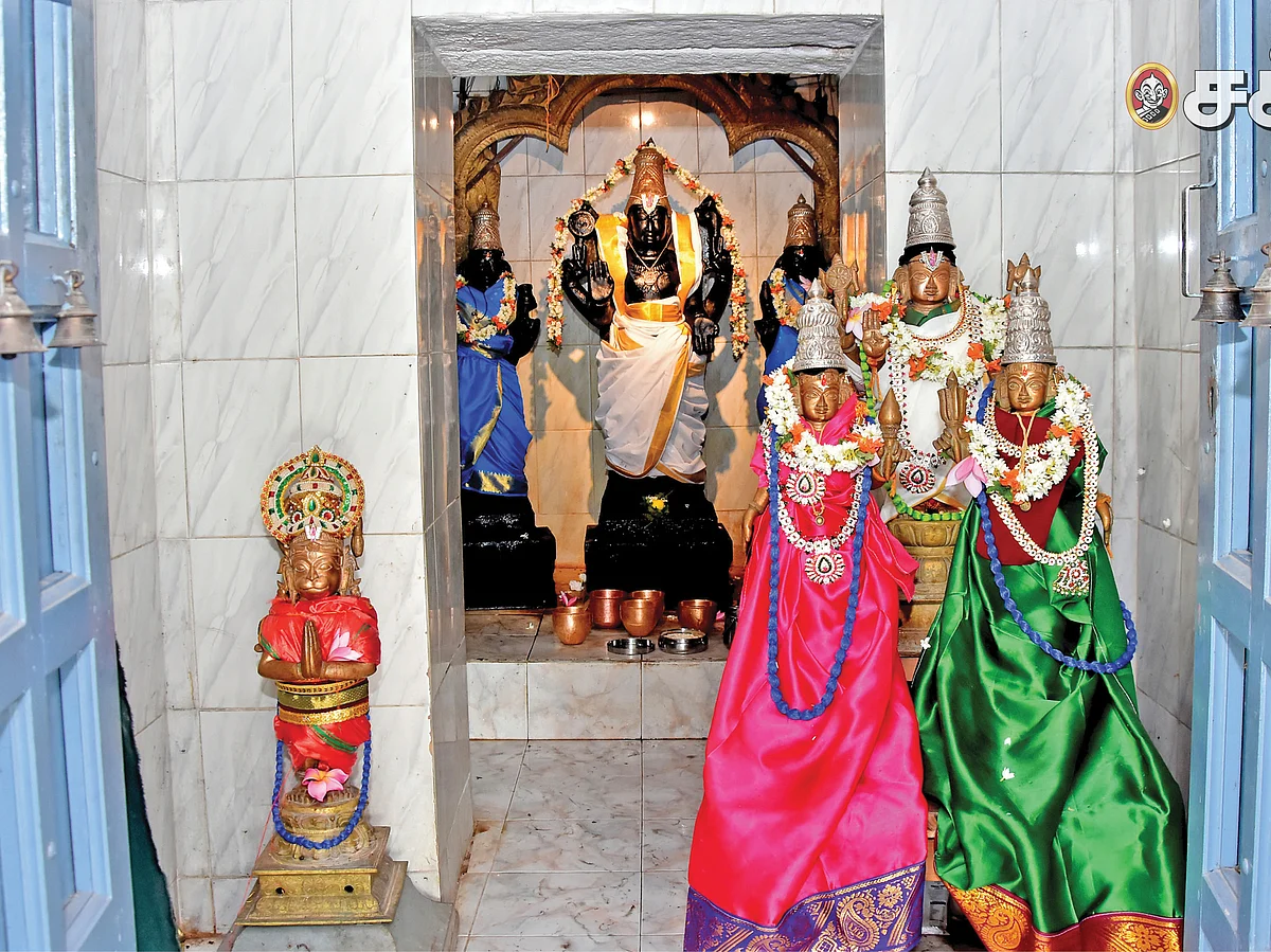 தோஷங்கள் நீக்கும்
மகா சுதர்சன ஹோமம்!