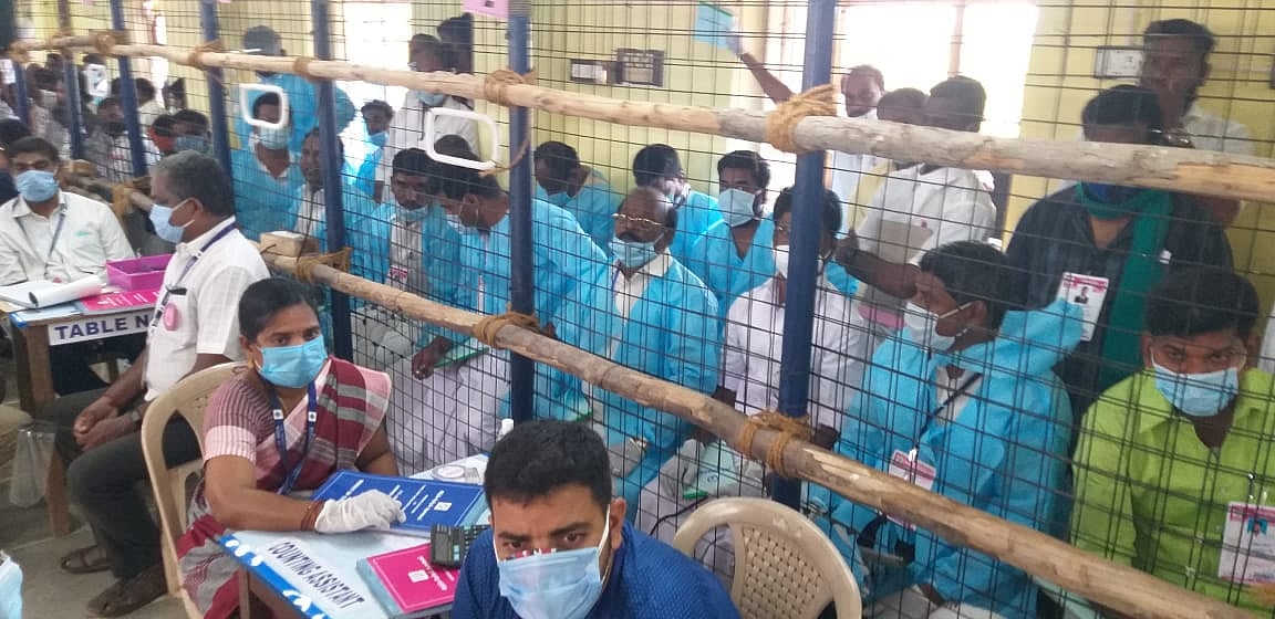 vikatan%2F2021-05%2F9b436052-dc14-4507-bbf2-6780e33308c3%2FWhatsApp_Image_2021_05_02_at_07_39_32.jpeg?auto=format%2Ccompress&format=webp&w=576&dpr=1.0