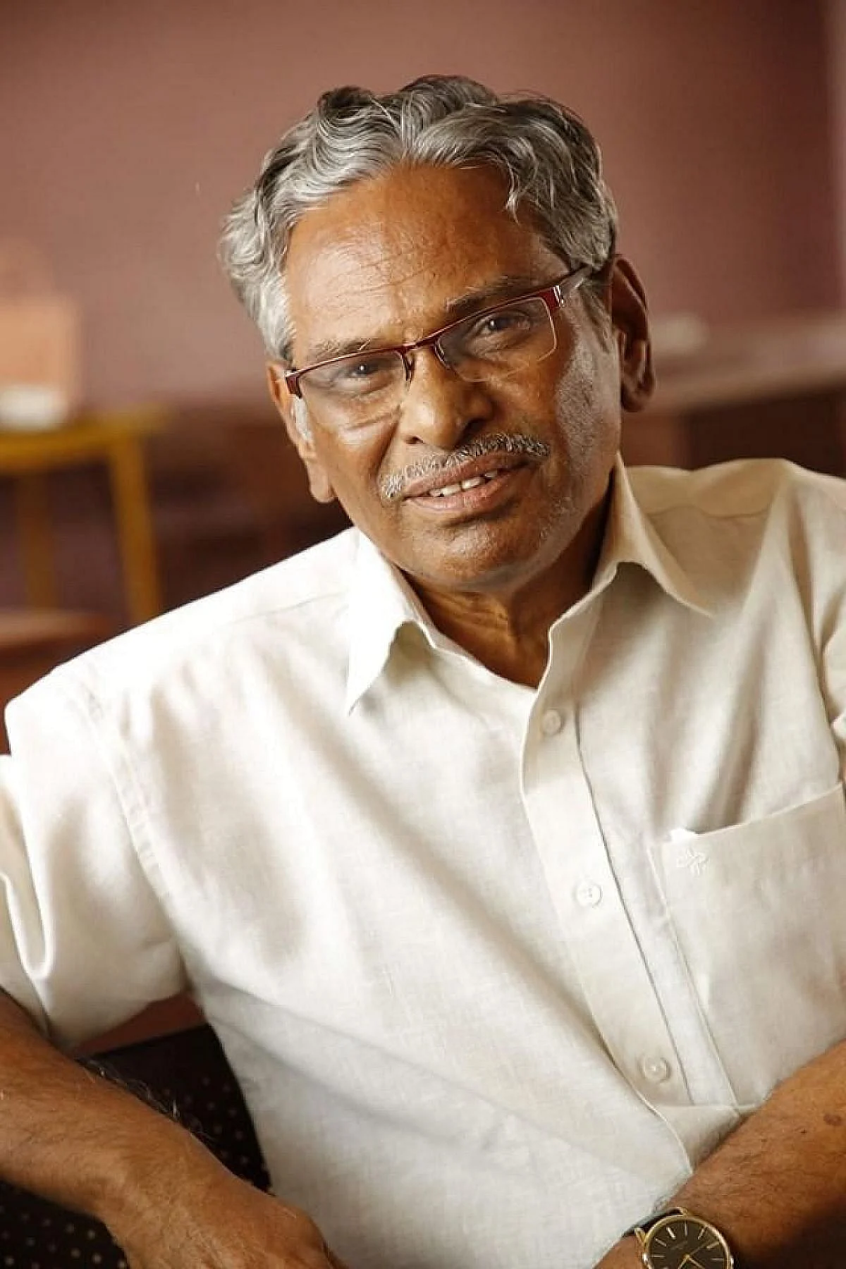 ``பா.ரஞ்சித் மீதான தனிப்பட்ட விமர்சனம் தவறு” - நீலம் பண்பாட்டு மையத்தின் ட்வீட்டும் எதிர்வினைகளும்