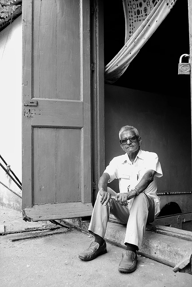 எப்போ போராடலையோ அப்போ செத்துட்டேன்னு அர்த்தம்!