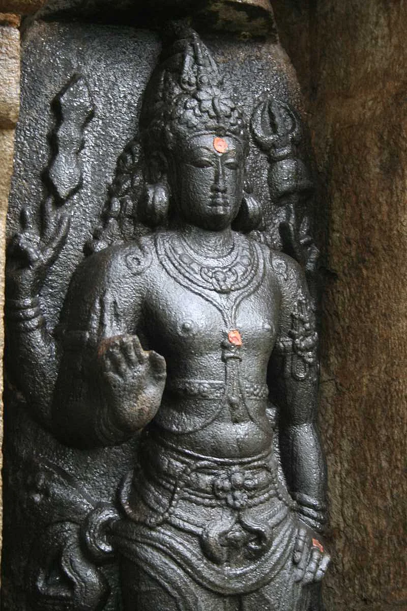 மேலப்பழுவூர் முருகன்