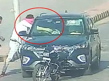 ராஜஸ்தான்:`பட்டப்பகலில் மருத்துவத் தம்பதியினர் சுட்டுக்கொலை’ - மர்ம நபர்களைத் தேடும் காவல்துறை!