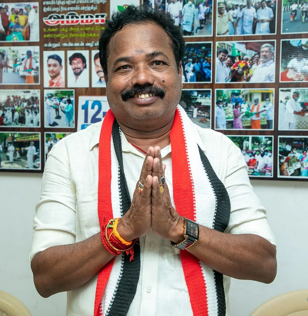 மேற்குத் தொகுதி வேட்பாளர் பத்மநாபன்