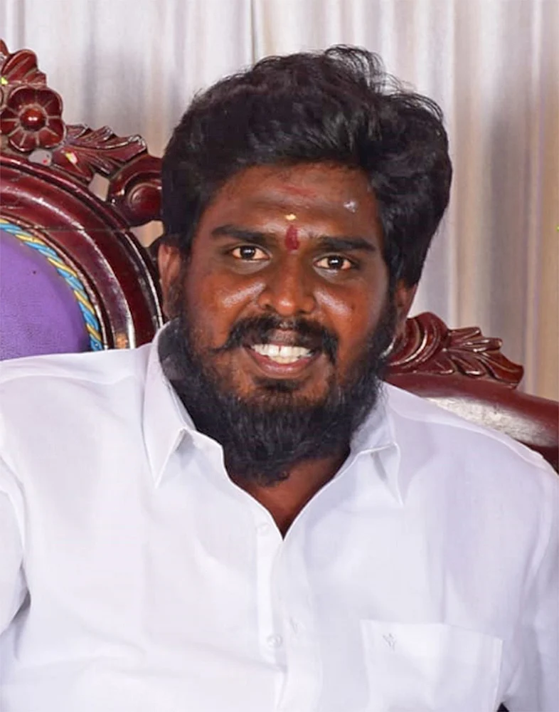 சிலம்பரசன்