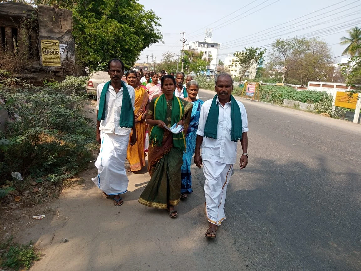 தேர்தல் பிரசாரத்தின் போது அன்னலட்சுமி
