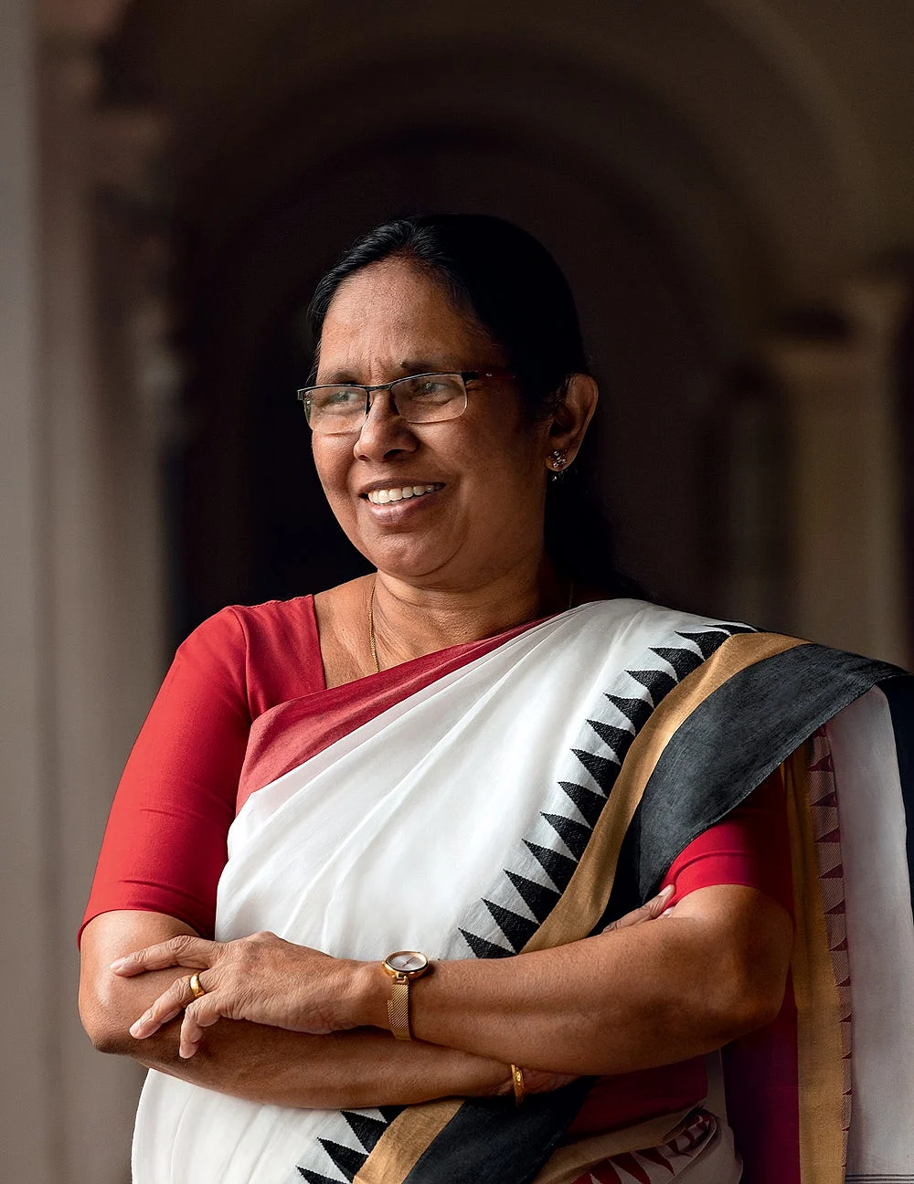 கடவுளின் தேசத்தைக் காக்க மீண்டும் சட்டமன்றம் நுழைகிறார் ...