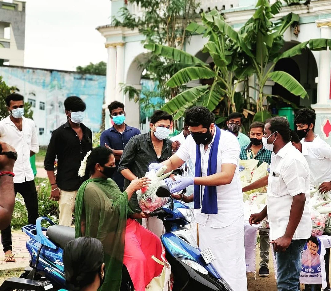 நிவாரண உதவி