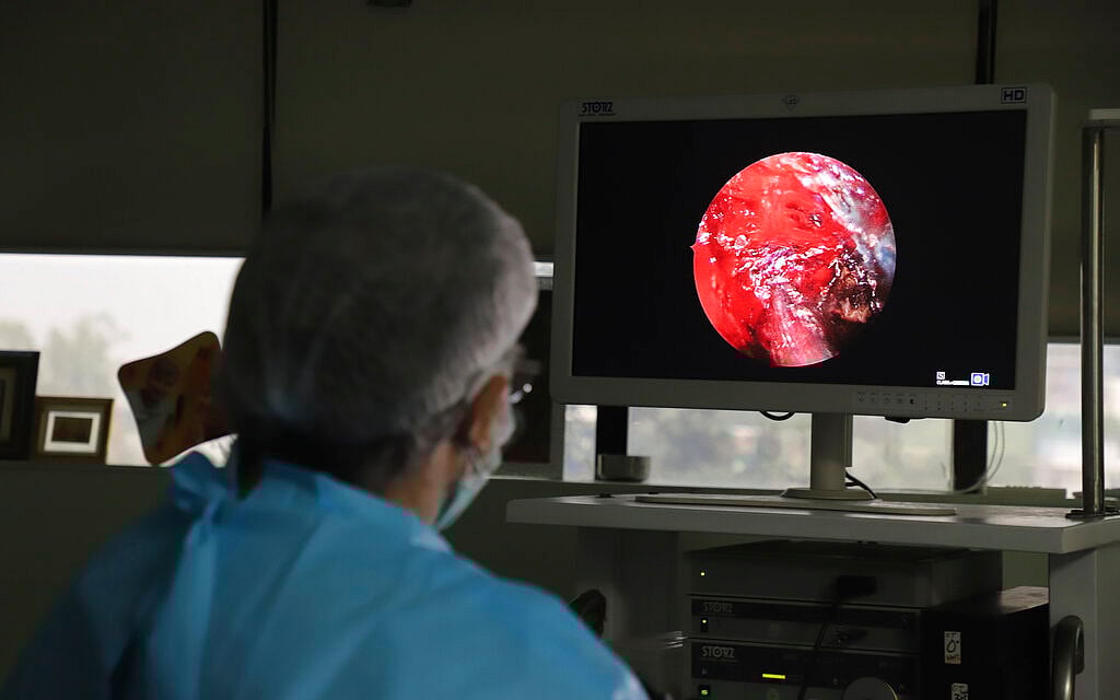 Covid Questions: கறுப்பு பூஞ்சையிலிருந்தும் பாதுகாப்பு அளிக்குமா தடுப்பூசிகள்?