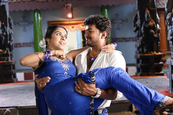 சிவகாசி #VikatanReview