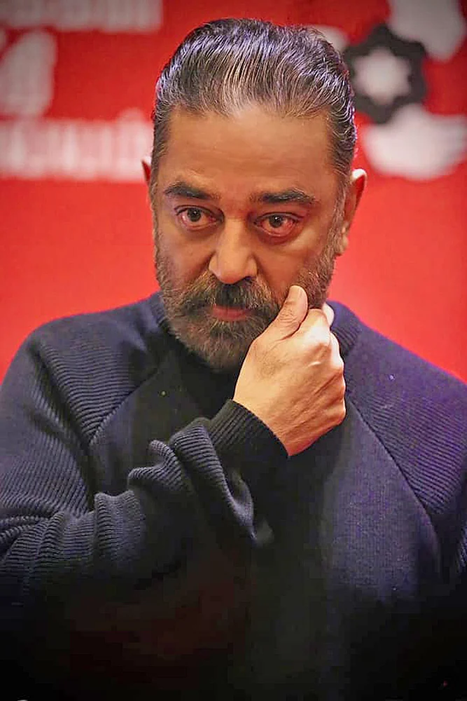 “ஒரே ஒரு பாடலில் முன்னேறுவது போன்றதல்ல அரசியல்!” - கமலுக்கு வானதி அட்வைஸ்