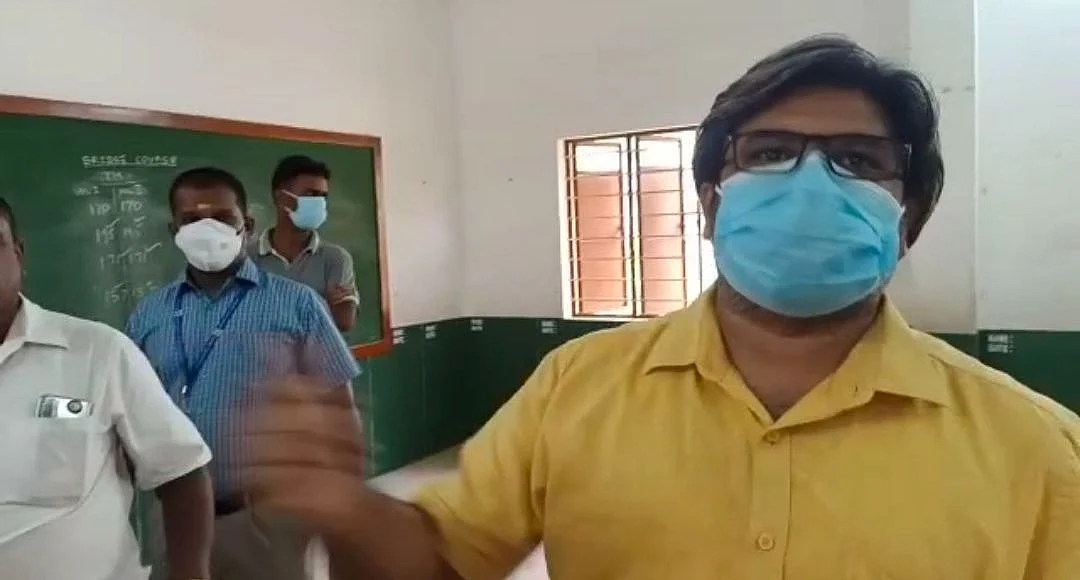மருத்துவர் முகுந்தன்