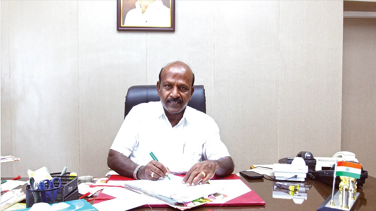 மா.சுப்பிரமணியன்