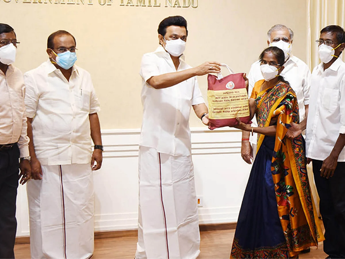 மிஸ்டர் கழுகு: ஜம்பம் காட்ட வேண்டாம்! - கடுகடுத்த ஸ்டாலின்... கப்சிப் நிதியமைச்சர்