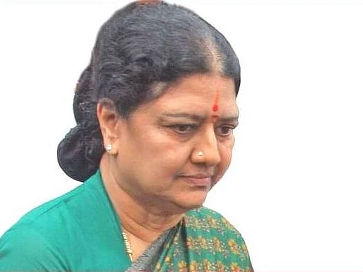 சசிகலா ஆடியோ விவகாரம்: `கட்சிக்குள் சமூகரீதியாகப் பிரச்னையா?!’ - கே.சி.வீரமணி சொல்வதென்ன?