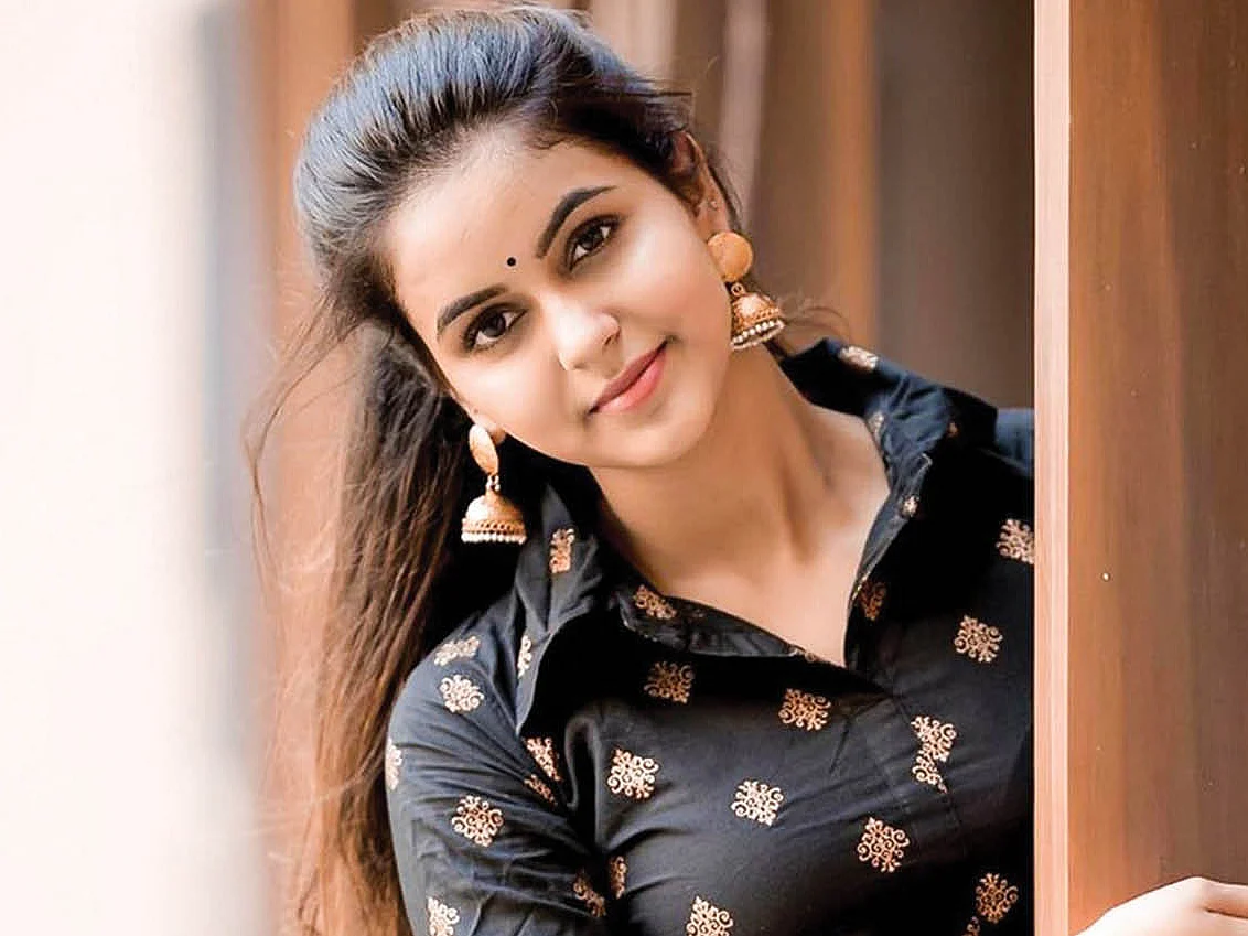 விகடன் TV: ரிமோட் பட்டன்