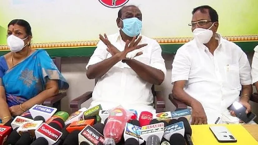 நத்தம் விசுவநாதன்
