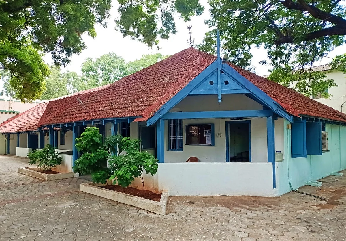 டாக்டர் ஜெ ஜெயலலிதா பல்கலைக்கழகம், விழுப்புரம்.