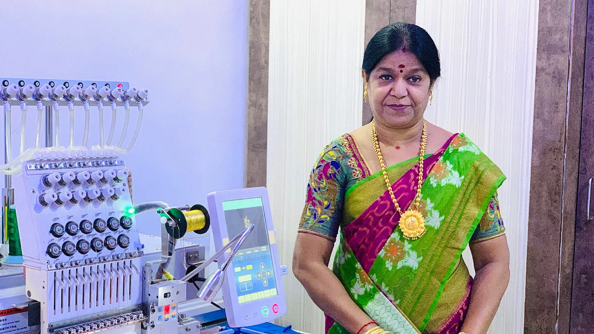 சுஜாதா தங்கமணி
