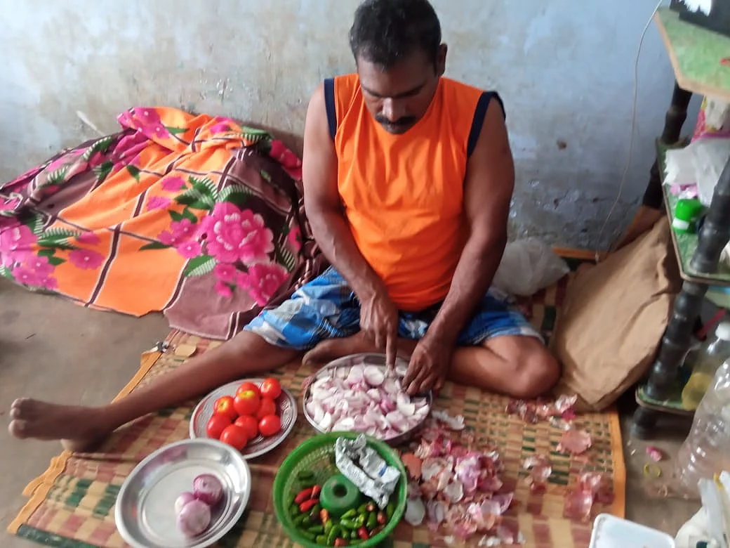 காய்கறி வெட்டும் அந்தோணிராஜ்