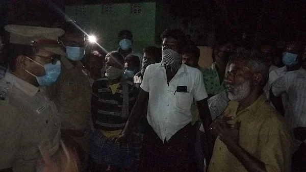 விசாரணை நடத்தும் அதிகாரி