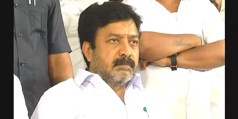 சி.வி.சண்முகம்