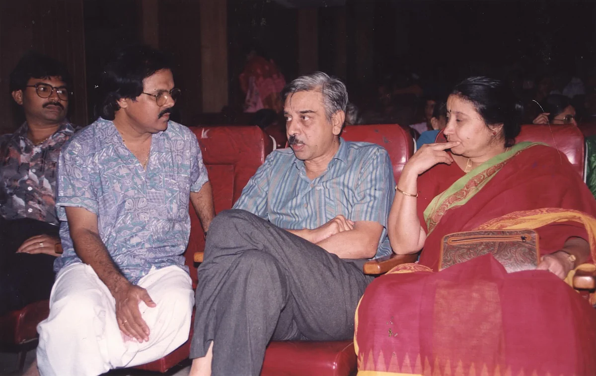 சுஜாதாவுடன் கிரேஸி மோகன்