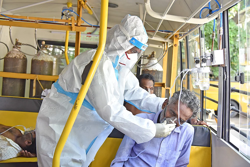 கோவையில் தாண்டவமாடும் கொரோனா! - முடங்கிக்கிடக்கும் எம்.எல்.ஏ-க்கள்...