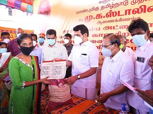 கரூர்: `கள்ளச்சாராயத்தைக் கட்டுப்படுத்தவே டாஸ்மாக் திறக்கப்பட்டுள்ளது!' - அமைச்சர் செந்தில் பாலாஜி