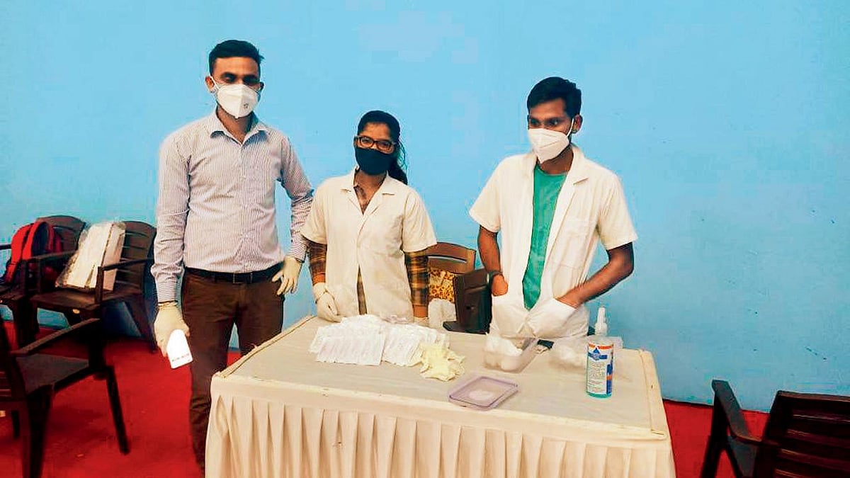 தடுப்பூசி போட்டவர்கள்