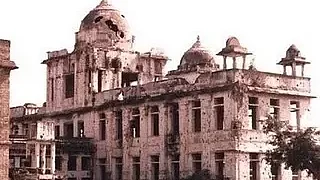 எரிக்கப்பட்ட யாழ் நூலகம்
