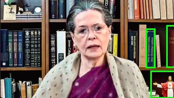 இணையத்தில் பகிரப்பட்டு வரும் புகைப்படம்