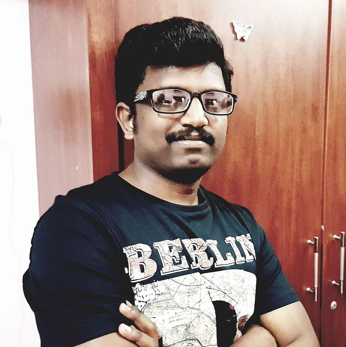 எழுத்தாளர் கார்த்திக் பாலசுப்பிரமணியம்