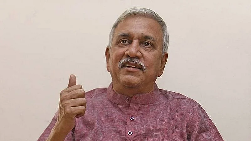 நாராயணன்