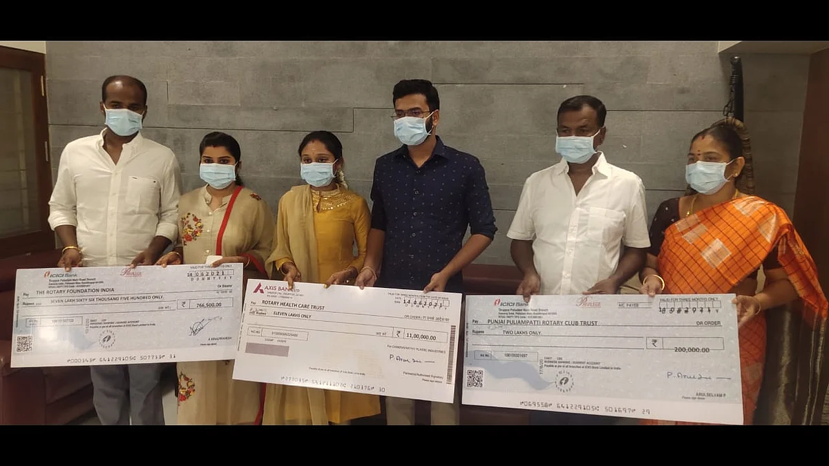 கொரோனாவுக்கு நிதி வழங்கிய புதுமணத் தம்பதியர்