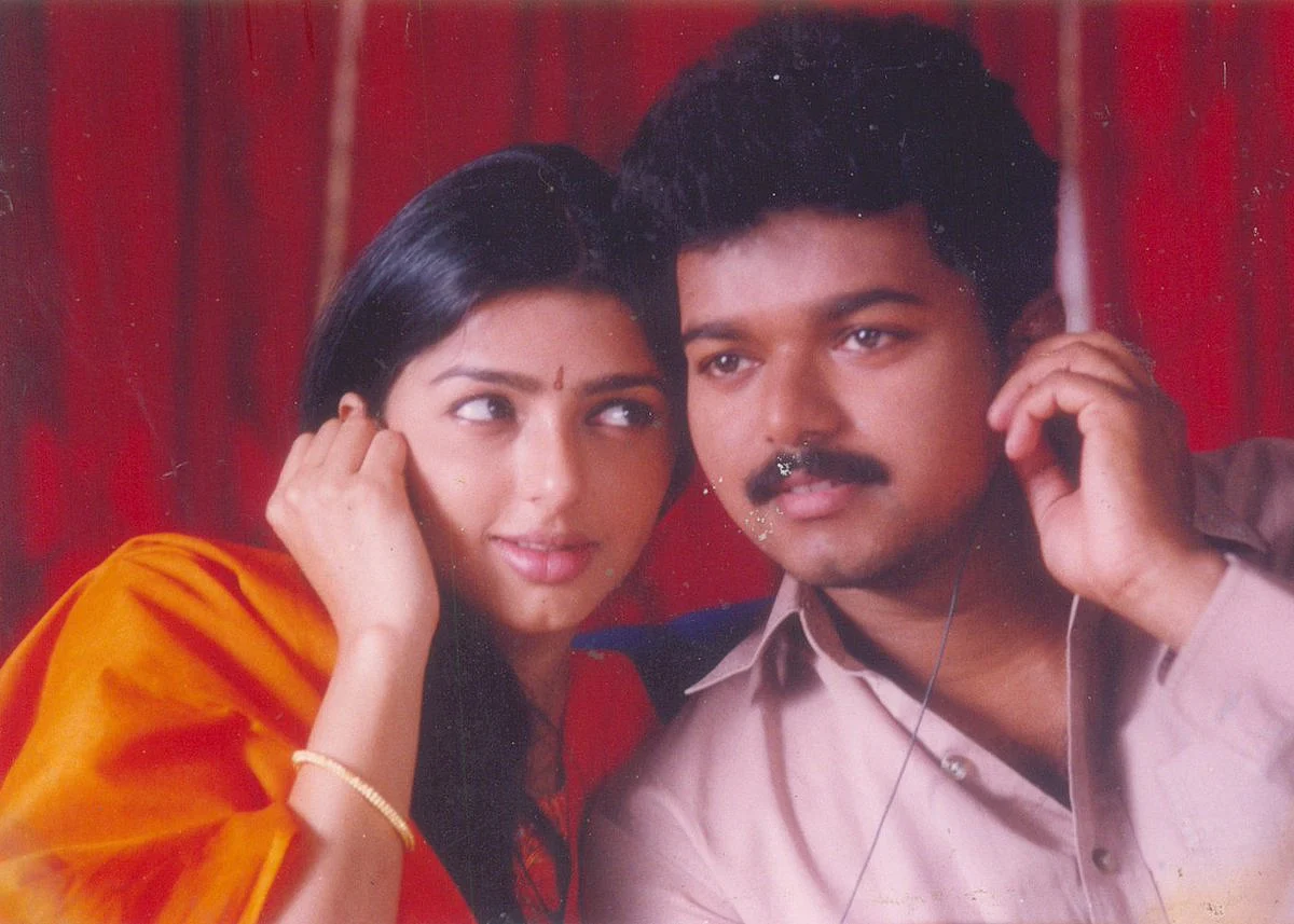 பத்ரி #VikatanReview