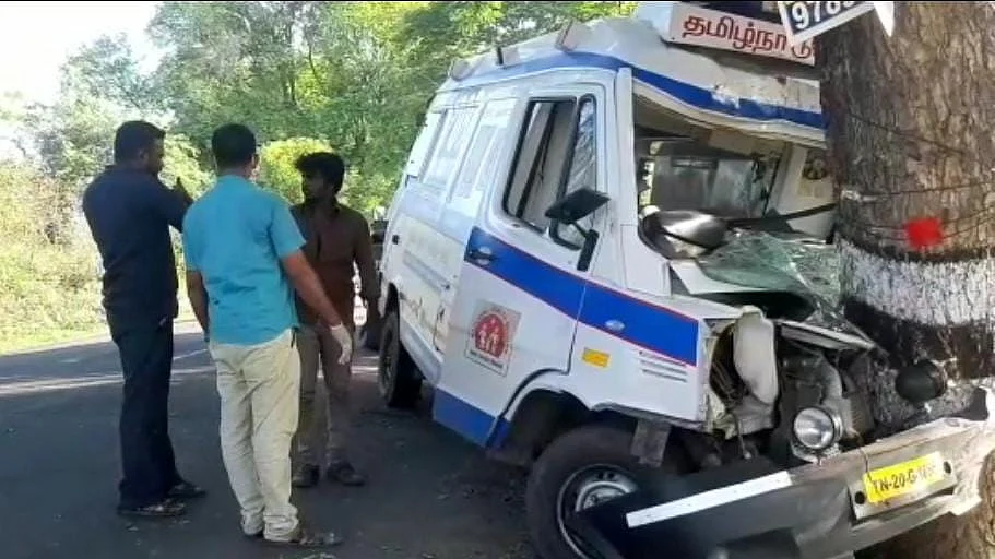 விபத்துக்குள்ளான 108 ஆம்புலன்ஸ்