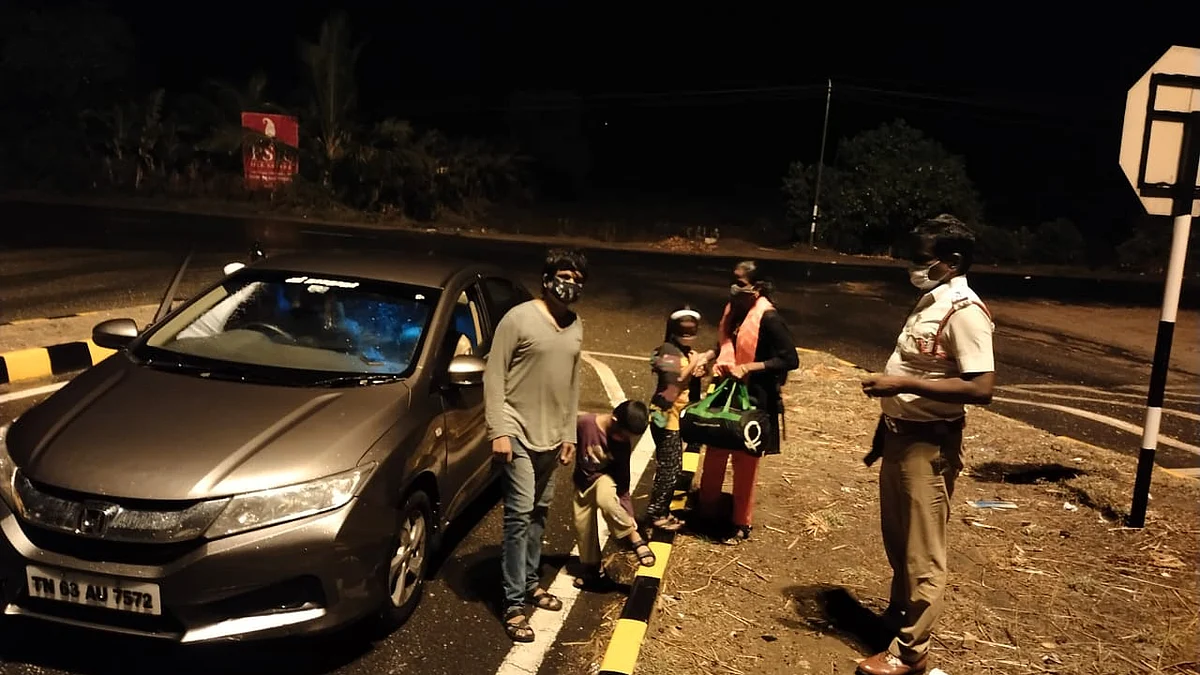 அந்தத் தம்பதியை விசாரிக்கும் நாவுக்கரசன்