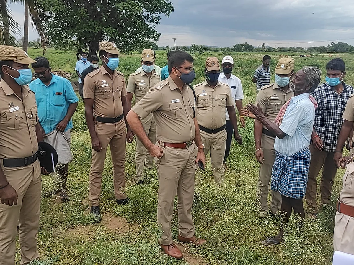 விழுப்புரம்: சடலமாக மீட்கப்பட்ட காணாமல் போன மகள்; கதறி அழும் பெற்றோர்! என்ன நடந்தது?