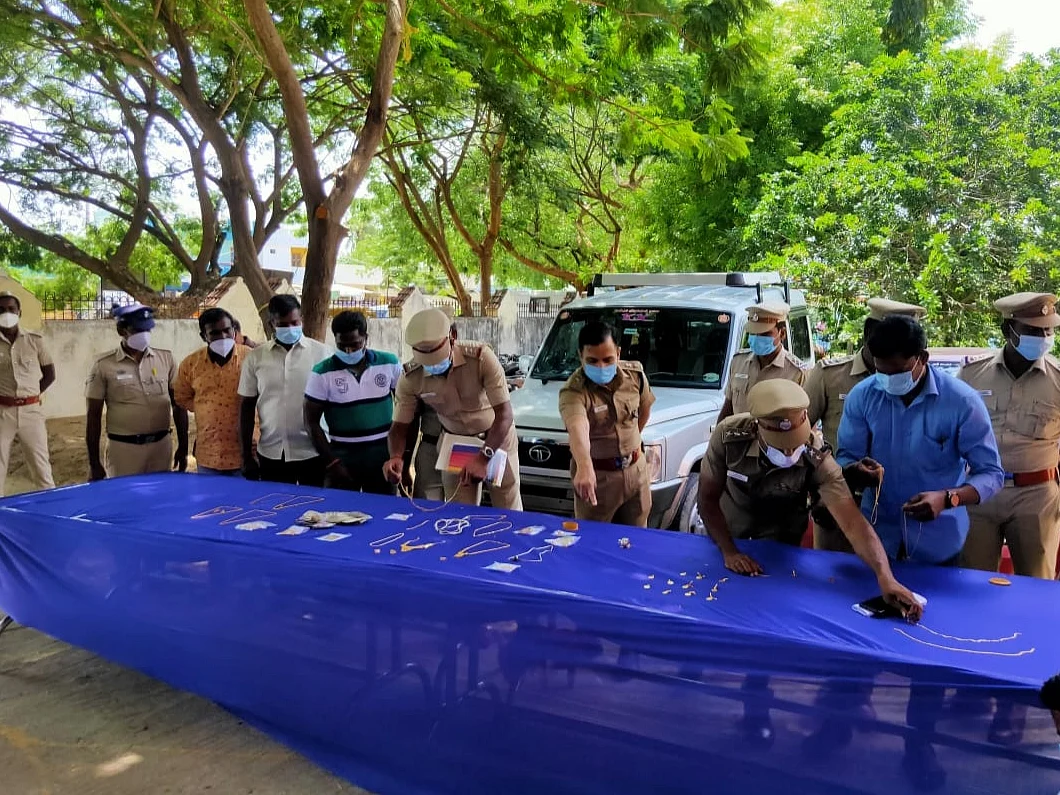 `8 வருட தொடர் திருட்டு; பூட்டியிருக்கும் கிராமத்து வீடுதான் டார்கெட்’ -பலே திருடன் சிக்கியது எப்படி?