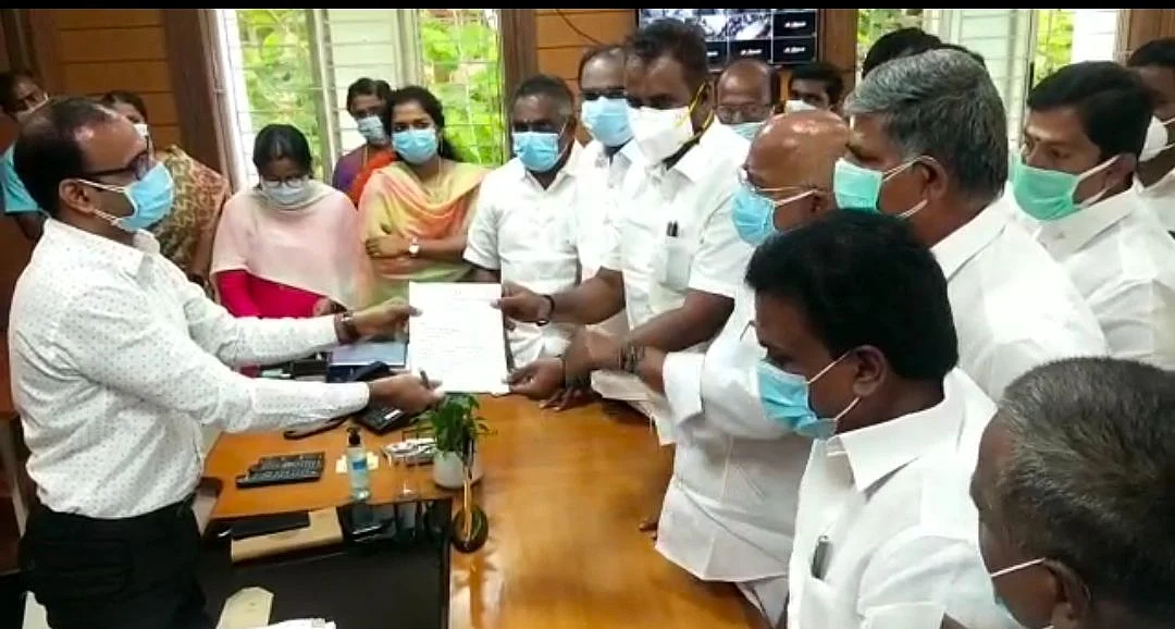 ஆட்சியர், அ.தி.மு.க எம்.எல்.ஏ-க்கள்