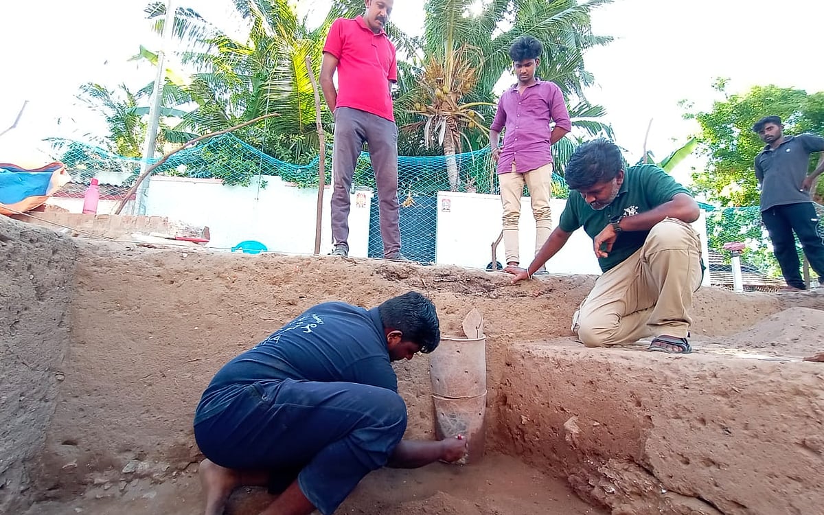 தூத்துக்குடி: `கொற்கை' அகழாய்வில் 4 அடுக்கு சுடுமண் குழாய்கள் கண்டுபிடிப்பு!