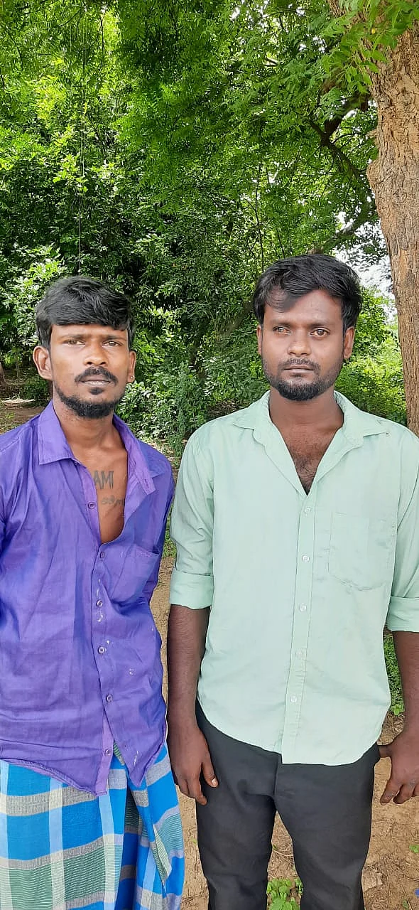 இளைஞர்கள் பாக்யராஜ் மற்றும் பிரதீப்
